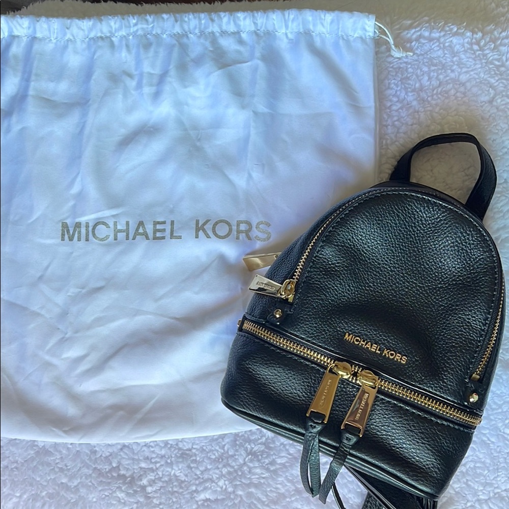 Michael Kors Mini Black Leather Backpack with Gold Accents - Picture 2 of 7